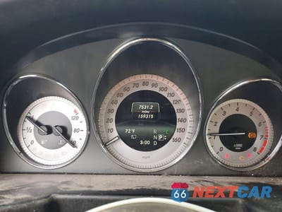 Zdjęcie 9 z 13 samochodu: 2015 MERCEDES-BENZ GLK 350 VIN:WDCGG5HBXFG395473 - miniatura