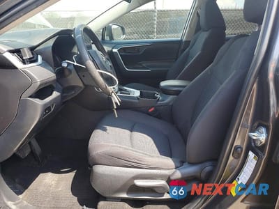 Zdjęcie 7 z 14 samochodu: 2023 TOYOTA RAV4 LE VIN:2T3H1RFV8PC237852 - miniatura