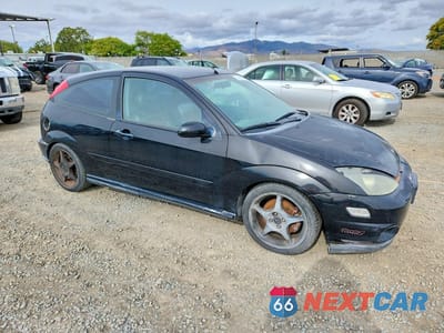 Czwarte zdjęcie samochodu z boku: 2003 FORD FOCUS SVT VIN:3FAHP39523R180171 - miniatura