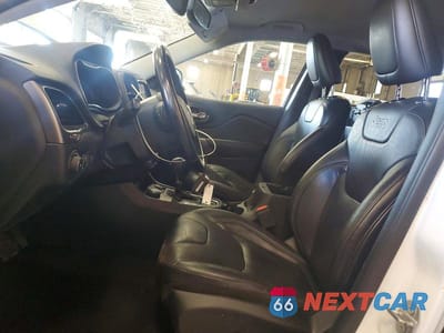 Zdjęcie 7 z 14 samochodu: 2020 JEEP CHEROKEE LIMITED VIN:1C4PJMDX0LD588327 - miniatura
