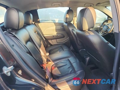 Zdjęcie 10 z 12 samochodu: 2015 CHEVROLET SONIC LTZ VIN:1G1JE6SB7F4205235 - miniatura