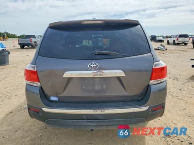 Zdjęcie 6 z 13 samochodu: 2012 TOYOTA HIGHLANDER BASE VIN:5TDZK3EH5CS073626 - miniatura