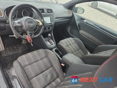 Zdjęcie 8 z 12 samochodu: 2011 VOLKSWAGEN GTI VIN:WVWFV7AJ9BW119838 - miniatura