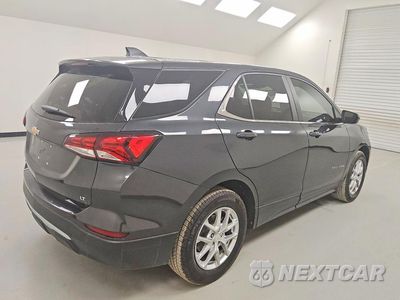 Trzecie zdjęcie samochodu z tyłu: 2023 CHEVROLET EQUINOX LT VIN:3GNAXKEGXPS177618 - miniatura