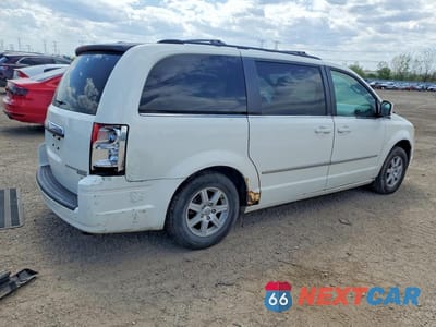 Trzecie zdjęcie samochodu z tyłu: 2010 CHRYSLER TOWN & COUNTRY TOURING VIN:2A4RR5D15AR108595 - miniatura