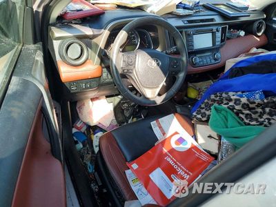 Zdjęcie 8 z 13 samochodu: 2014 TOYOTA RAV4 VIN:2T3DFREV9EW140639 - miniatura