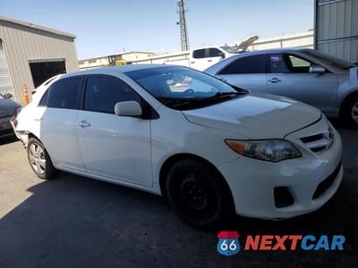 Czwarte zdjęcie samochodu z boku: 2012 TOYOTA COROLLA L VIN:5YFBU4EE5CP036415 - miniatura