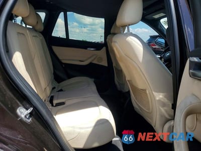 Zdjęcie 11 z 13 samochodu: 2016 BMW X1 XDRIVE28I VIN:WBXHT3C36G5E53513 - miniatura