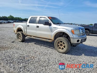 Czwarte zdjęcie samochodu z boku: 2013 FORD F150 SUPERCREW VIN:1FTFW1EF6DKF80506 - miniatura