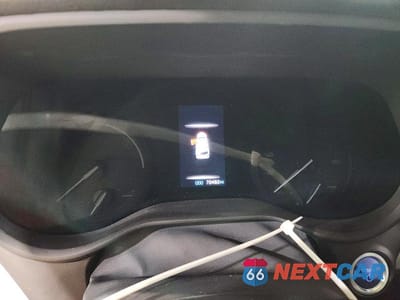 Zdjęcie 9 z 14 samochodu: 2024 TOYOTA SIENNA XLE VIN:5TDYRKEC1RS215663 - miniatura