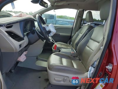 Zdjęcie 7 z 13 samochodu: 2020 TOYOTA SIENNA XLE PREMIUM 8-PASSENGER VIN:5TDYZ3DC1LS021116 - miniatura