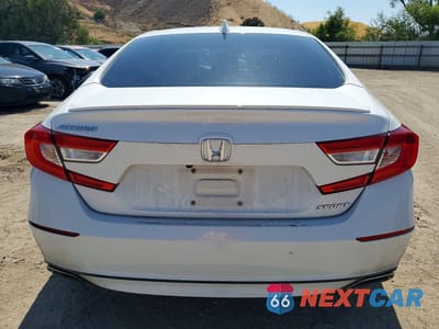 Zdjęcie 6 z 12 samochodu: 2018 HONDA ACCORD SPORT VIN:1HGCV1F35JA170177 - miniatura