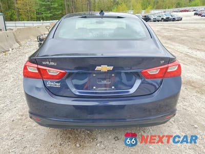 Zdjęcie 6 z 12 samochodu: 2017 CHEVROLET MALIBU LT VIN:1G1ZE5ST9HF100418 - miniatura