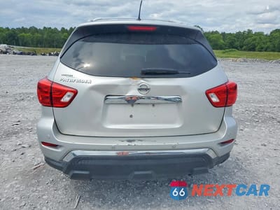 Zdjęcie 6 z 12 samochodu: 2017 NISSAN PATHFINDER SL VIN:5N1DR2MM6HC618090 - miniatura