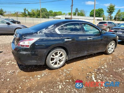 Trzecie zdjęcie samochodu z tyłu: 2014 NISSAN MAXIMA 3.5 S VIN:1N4AA5AP4EC464513 - miniatura