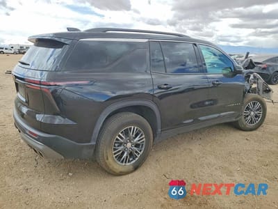 Trzecie zdjęcie samochodu z tyłu: 2025 CHEVROLET TRAVERSE LT VIN:1GNERGRS3SJ128701 - miniatura