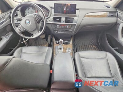 Zdjęcie 8 z 13 samochodu: 2011 BMW X3 VIN:5UXWX5C56BL711132 - miniatura