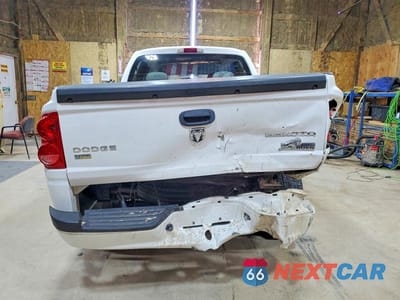 Zdjęcie 6 z 12 samochodu: 2011 DODGE DAKOTA SLT VIN:1D7RW3GP7BS712951 - miniatura