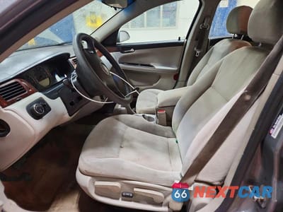 Zdjęcie 7 z 12 samochodu: 2008 CHEVROLET IMPALA LT VIN:2G1WT58N289286037 - miniatura