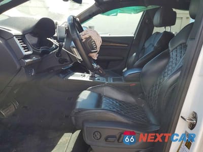 Zdjęcie 7 z 13 samochodu: 2018 AUDI SQ5 PREMIUM PLUS VIN:WA1A4AFY4J2141682 - miniatura