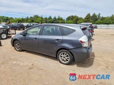 Drugie zdjęcie samochodu z przodu: 2013 TOYOTA PRIUS V THREE VIN:JTDZN3EU8D3243159 - miniatura