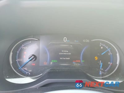 Zdjęcie 9 z 13 samochodu: 2023 TOYOTA RAV4 LE VIN:JTMMWRFV5PD204559 - miniatura