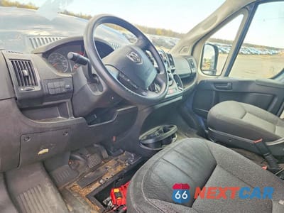 Zdjęcie 8 z 13 samochodu: 2019 RAM PROMASTER 3500 DELIVERY VAN VIN:3C6URVJG0KE554656 - miniatura