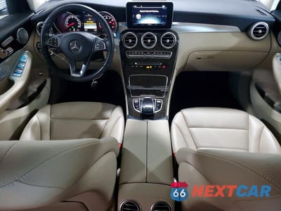 Zdjęcie 8 z 13 samochodu: 2017 MERCEDES-BENZ GLC 300 4MATIC VIN:WDC0G4KB0HF255459 - miniatura