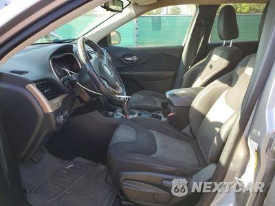 Zdjęcie 7 z 13 samochodu: 2014 JEEP CHEROKEE LATITUDE VIN:1C4PJMCB1EW141793 - miniatura