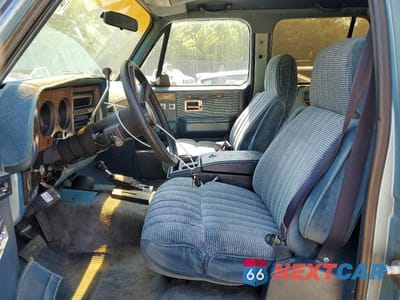 Zdjęcie 7 z 13 samochodu: 1991 CHEVROLET SUBURBAN V2500 VIN:1GNGV26K9MF122743 - miniatura