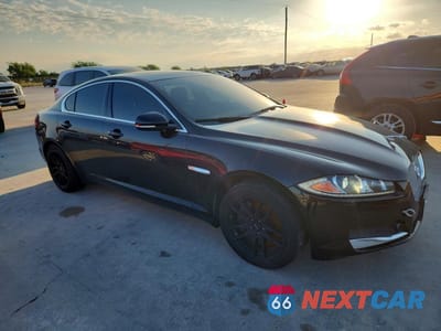 Czwarte zdjęcie samochodu z boku: 2013 JAGUAR XF VIN:SAJWJ0EF4D8S92278 - miniatura