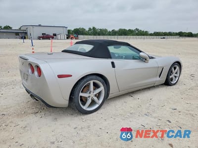 Trzecie zdjęcie samochodu z tyłu: 2005 CHEV CORVETTE VIN:1G1YY34U655123539 - miniatura