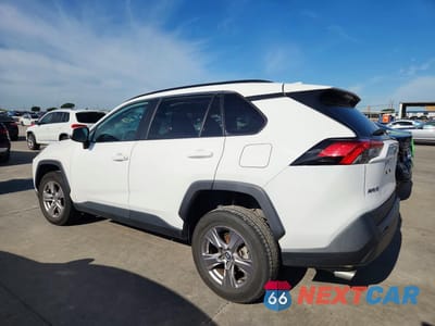 Drugie zdjęcie samochodu z przodu: 2022 TOYOTA RAV4 XLE VIN:2T3W1RFV4NW194467 - miniatura