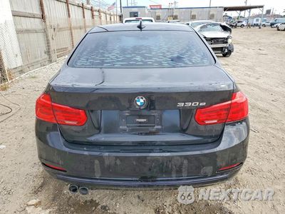 Zdjęcie 6 z 12 samochodu: 2017 BMW 330E VIN:WBA8E1C59HK895244 - miniatura