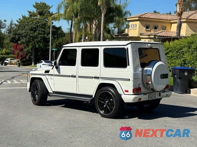 Trzecie zdjęcie samochodu z tyłu: 2017 MERCEDES-BENZ G 63 AMG VIN:WDCYC7DF2HX272208 - miniatura