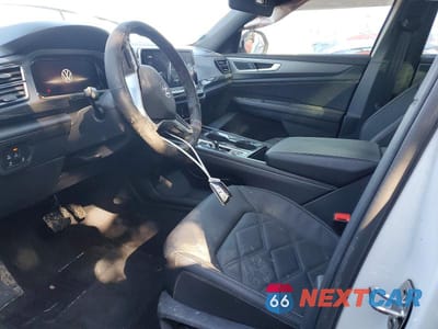 Zdjęcie 7 z 12 samochodu: 2024 VOLKSWAGEN ATLAS CROSS SPORT SE VIN:1V2KE2CA8RC253622 - miniatura