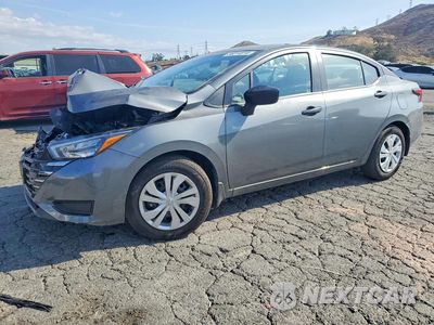 2025 NISSAN VERSA S 3N1CN8DVXSL894455 - główne zdjęcie licytacji z USA - miniatura