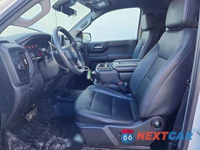 Zdjęcie 7 z 12 samochodu: 2023 CHEVROLET SILVERADO C1500 VIN:3GCNAAEK6PG347244 - miniatura
