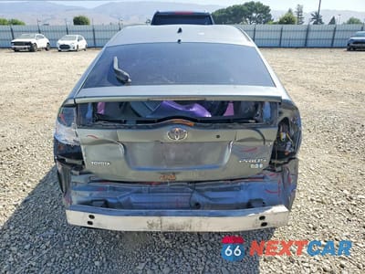 Zdjęcie 6 z 12 samochodu: 2005 TOYOTA PRIUS BASE VIN:JTDKB20U853036509 - miniatura