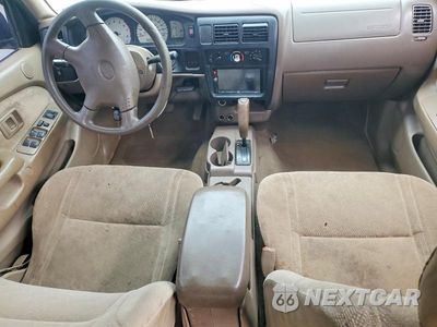 Zdjęcie 8 z 12 samochodu: 2003 TOYOTA TACOMA DOUBLE CAB PRERUNNER VIN:5TEGM92N63Z300310 - miniatura