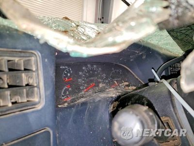 Zdjęcie 9 z 12 samochodu: 2001 FORD F250 SUPER DUTY VIN:1FTNX21F41EC72460 - miniatura