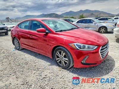 Czwarte zdjęcie samochodu z boku: 2017 HYUNDAI ELANTRA VALUE EDITION VIN:KMHD84LF9HU238575 - miniatura