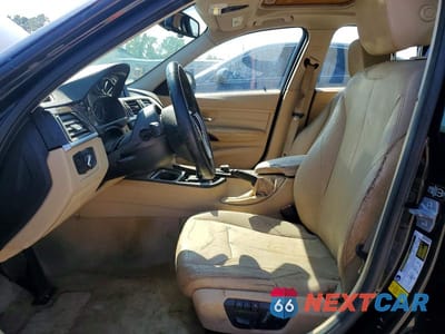 Zdjęcie 7 z 12 samochodu: 2014 BMW 328 I VIN:WBA3A5C57EJ464903 - miniatura
