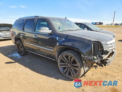 Czwarte zdjęcie samochodu z boku: 2010 CADILLAC ESCALADE PREMIUM VIN:1GYUKCEF4AR120885 - miniatura