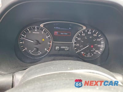 Zdjęcie 9 z 13 samochodu: 2014 NISSAN PATHFINDER PLATINUM VIN:5N1AR2MN6EC710503 - miniatura
