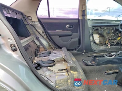 Zdjęcie 10 z 12 samochodu: 2010 NISSAN VERSA 1.8 S VIN:3N1BC1AP7AL437003 - miniatura