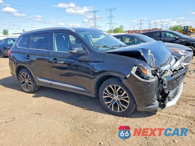Czwarte zdjęcie samochodu z boku: 2017 MITSUBISHI OUTLANDER GT VIN:JA4JZ4AX3HZ070641 - miniatura