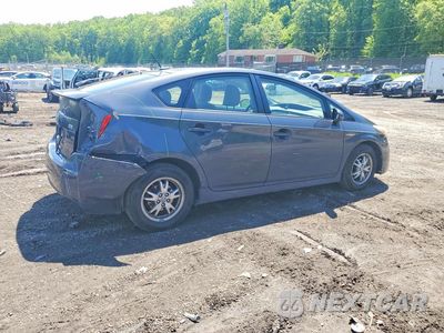Trzecie zdjęcie samochodu z tyłu: 2011 TOYOTA PRIUS TWO VIN:JTDKN3DU5B5304469 - miniatura