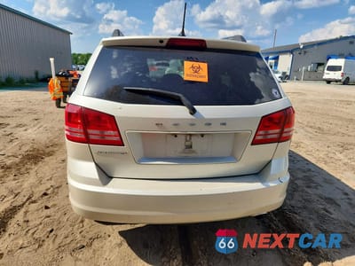 Zdjęcie 6 z 12 samochodu: 2018 DODGE JOURNEY SE VIN:3C4PDCAB3JT294048 - miniatura