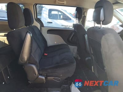 Zdjęcie 11 z 13 samochodu: 2016 DODGE GRAND CARAVAN SE VIN:2C4RDGBG9GR259634 - miniatura